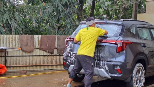 Thangboi car wash | D Phailian
